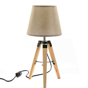 lampe-de-table-blanche-tripieds-en-bois