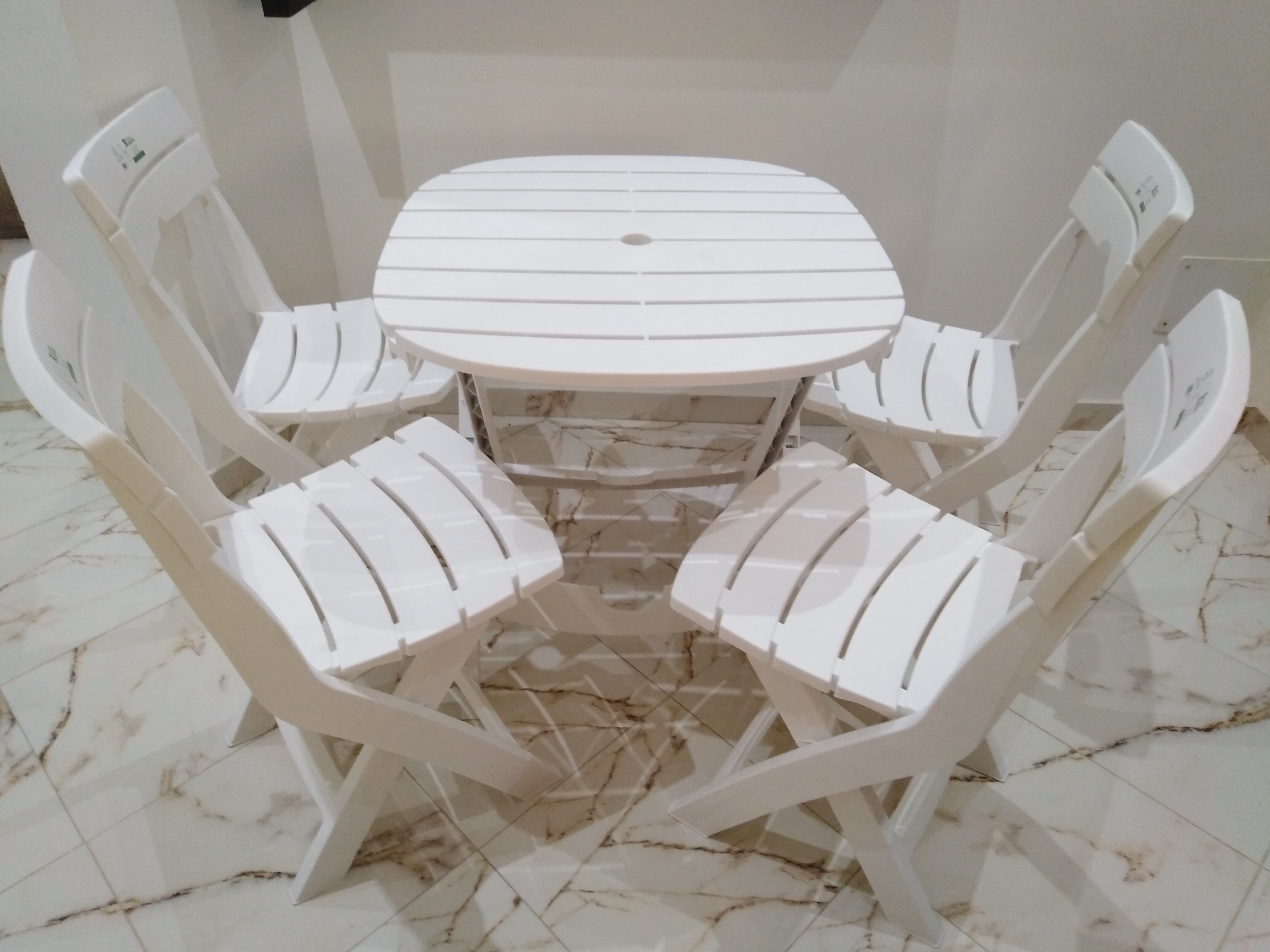 Pack Beach Table pliante + 4 chaises pliantes Ahla Decor Meuble