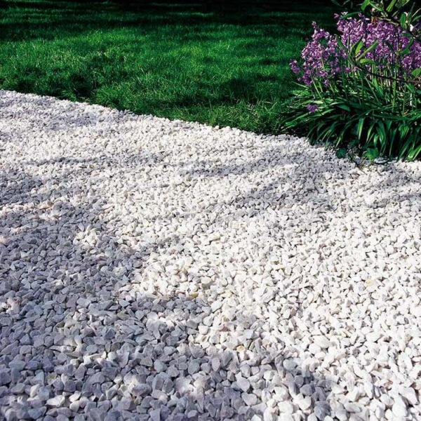pierre-decoratif-marbre-jardin