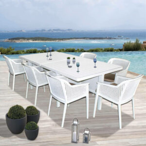 salon-majestic-6-places-salle-a-manger-exterieur