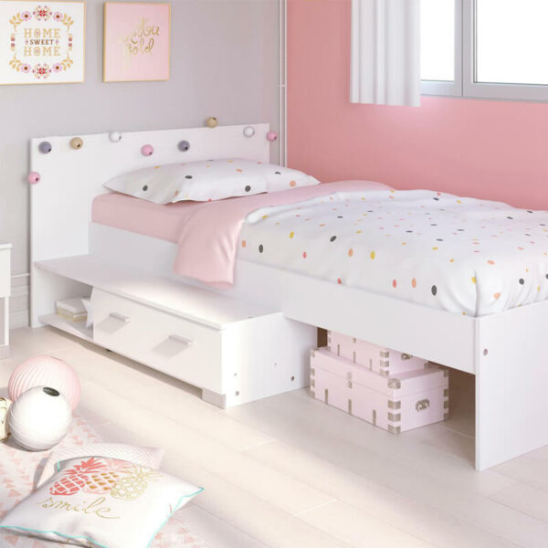 Lit enfant blanc 90x190 avec tiroir de rangement dans une chambre de fille décoration rose.